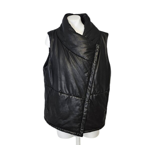 Danier Jackets & Blazers - Danier Womens Genuine Leather Matte Black Aysymmetrical Vest, Thinsulate, XL